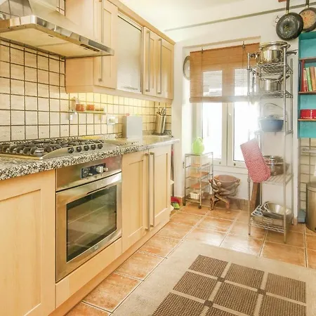 2 Bedroom Nice In